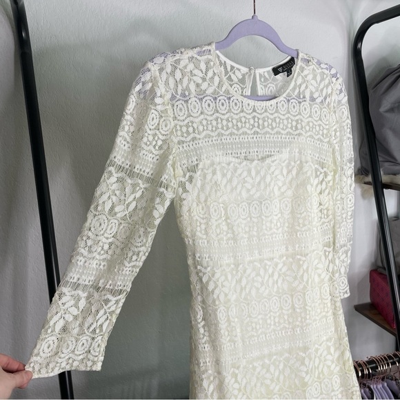 𝅺guess Ivory Lace Macrame Fringe Maxi Dress - Picture 4 of 5